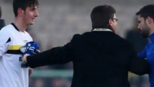 Ribas'ın forması pahalıya patladı!