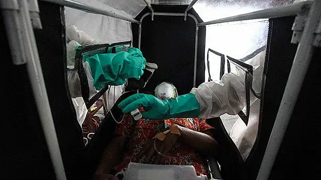 Ebola salgını 2015'te de devam edebilir
