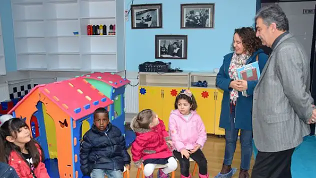Sevgi Yumağı Dostluk Projesi ile gönüllere dokundular