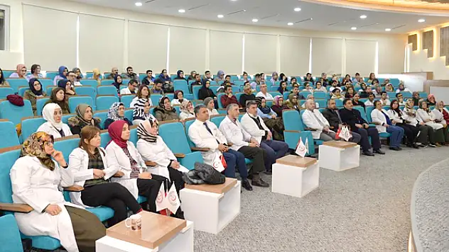 Konya Eğitim ve Araştırma Hastanesi'nde coronavirüs eğitimi