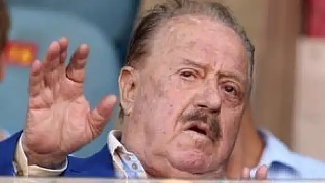 'İstiklal Marşımız ligde yasaklansın'