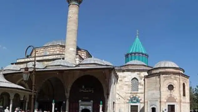 Mevlana Müzesi Şeb-i Arus'ta kaç kişi ağırladı?