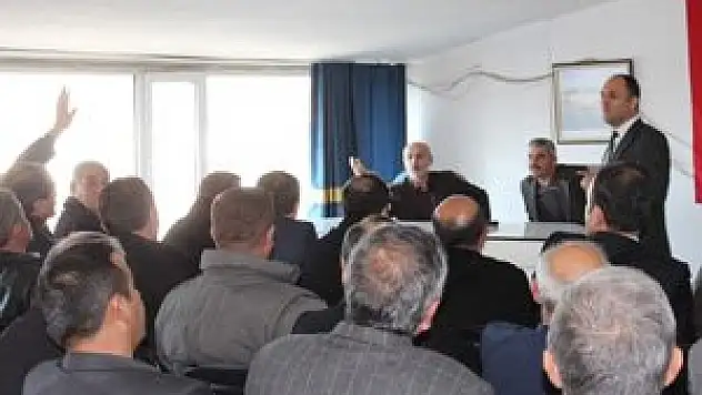 AK Parti Beyşehir'de mahalle temsilcileriyle toplantı