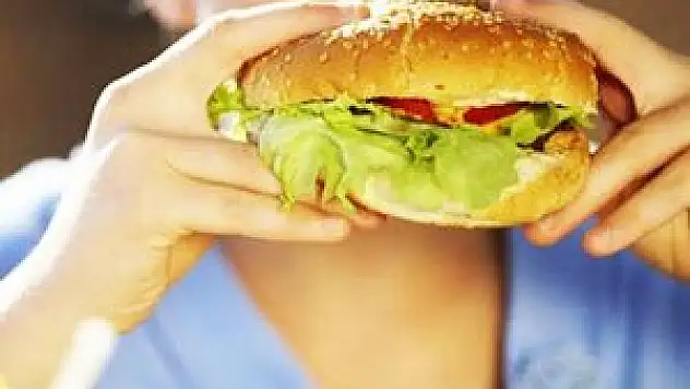 Şok araştırma: Fast Food yiyen çocuklar...