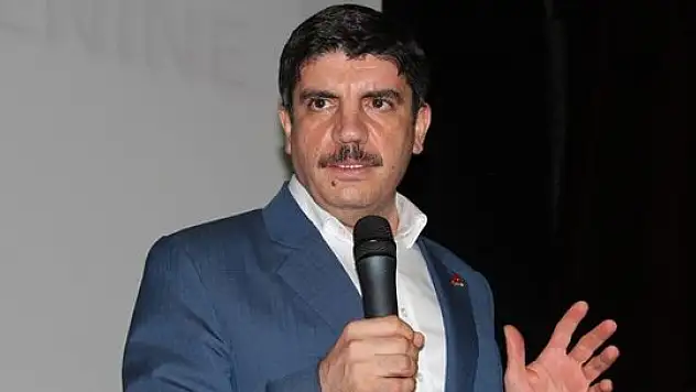 AK Partili Yasin Aktay'ın acı günü