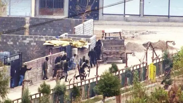 Katliam için geldiler