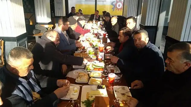 MEDAŞ, Yunak muhtarlarıyla bir araya geldi