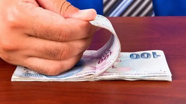 Vergi yüzsüzü dövmeci çıktı