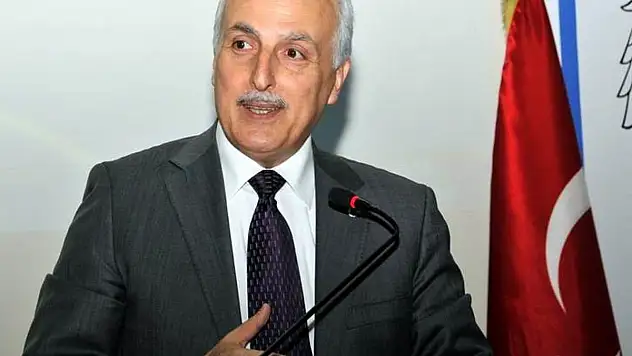 Vali Hüseyin Avni Mutlu Selçuk'ta