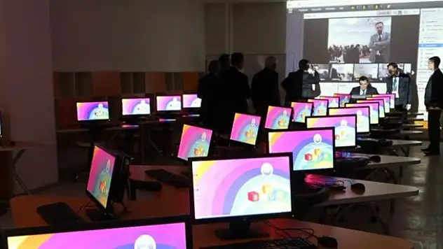 Bilgisayar kullanımı gelişimi engelliyor