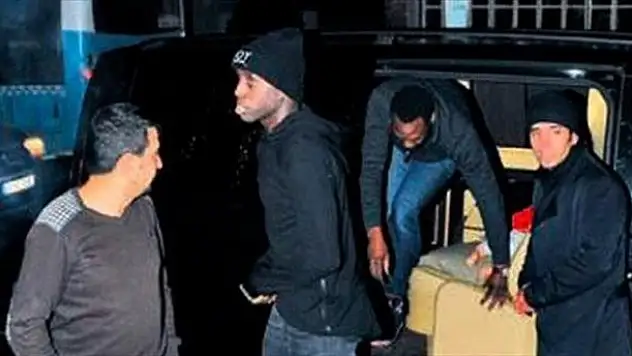 Kartal'dan sert mesaj: Demba'dan uzak dur!