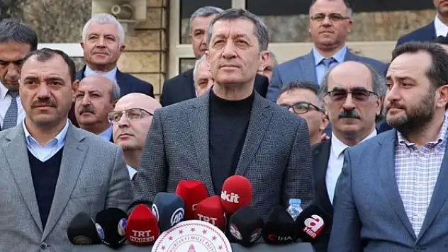 Milli Eğitim Bakanı Selçuk: Yarın Elazığ'da okul zili çalacak