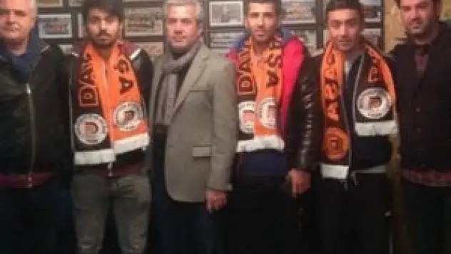 İki maç için üç oyuncu transfer ettiler