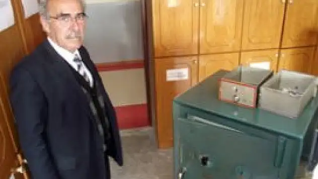 Tavşançalı Belediyesi'nden hırsızlık