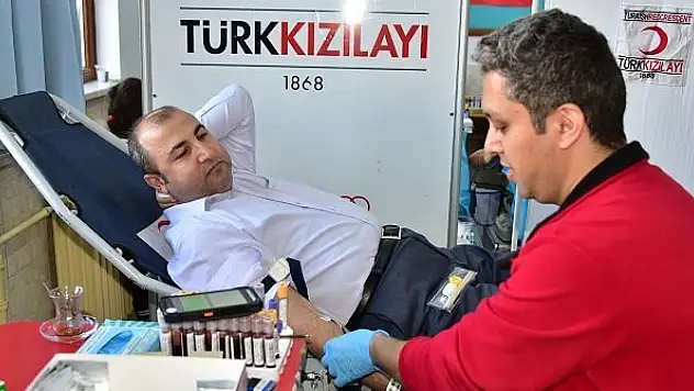 Selçuk İlkokulu'ndan kan bağışı