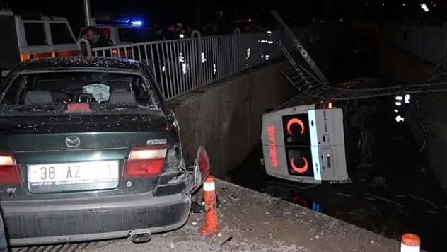 Askeri ambulans kanala uçtu: 1 şehit