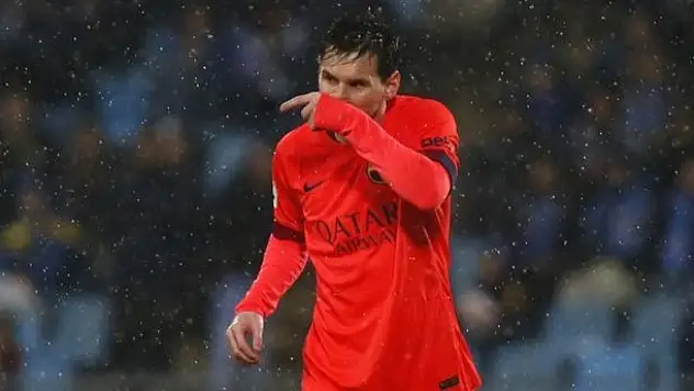 Barcelona'da Messi krizi