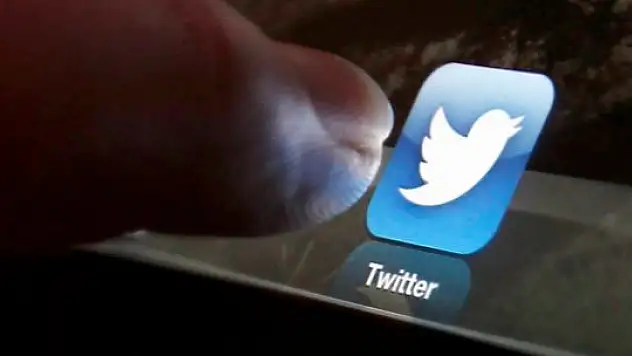 Twitter'da kan donduran trend!