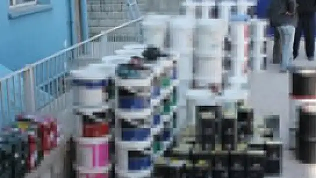 Malların bir kısmını kanala saklamışlar