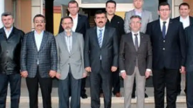 Konya Valisi Doğan MÜSİAD'ı ziyaret etti