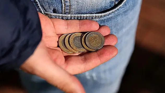 Cepte 1,5 milyar bozukluk taşınıyor