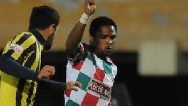 Karşıyaka Ofoedu'ya kapılarını kapattı