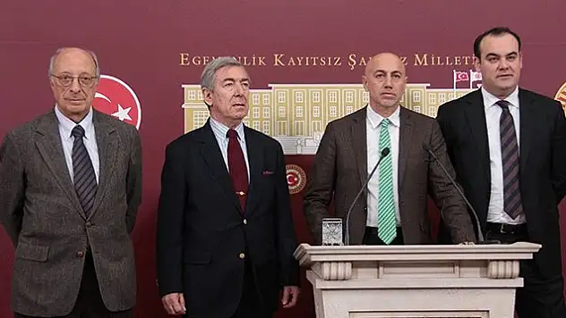 CHP kararı görmeden muhalefet şerhini sundu