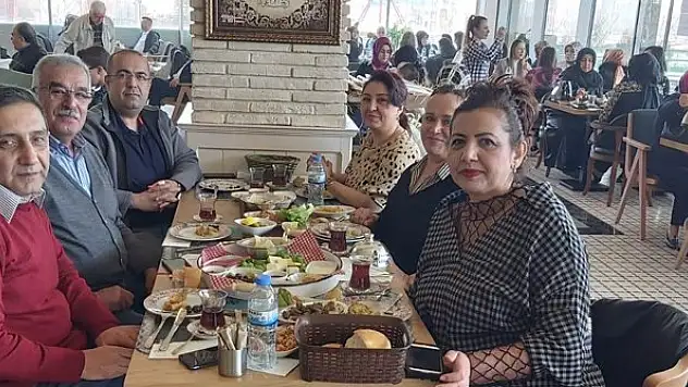 Lale Park site sakinleri 8 Mart organizasyonunda buluştu