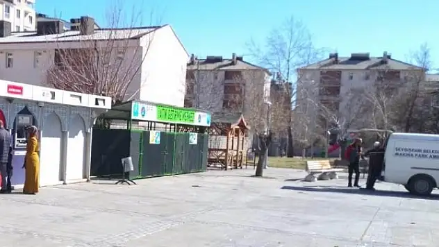 Belediyeden sıfır atık getirme merkezi