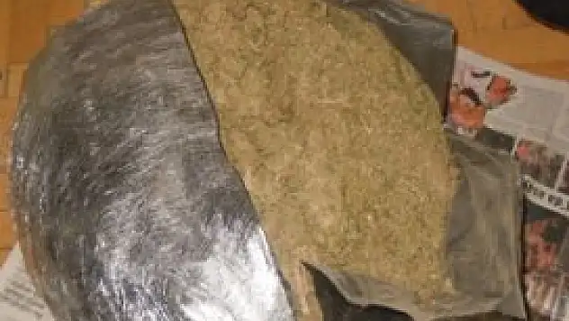 Uyuşturucuyu cips zannetmişler