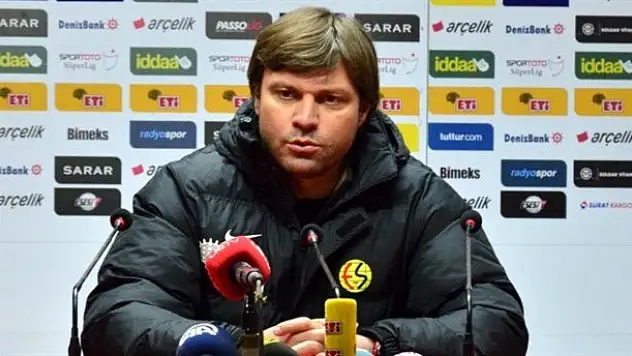 Ertuğrul Sağlam veda etti