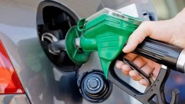 Benzine indirim geldi!