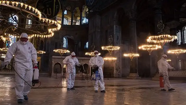 AK Parti'den son dakika Ayasofya açıklaması