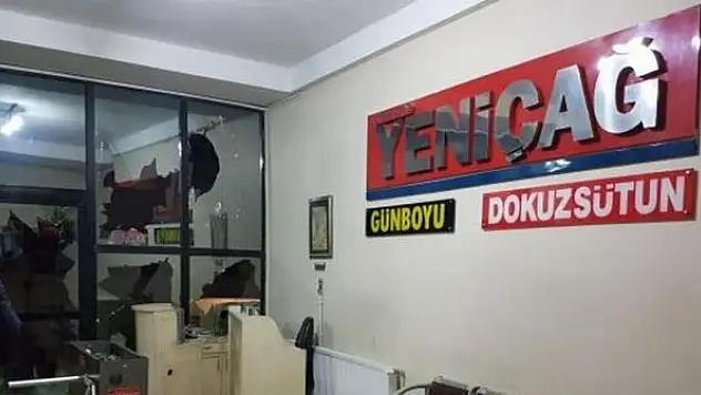 Yeniçağ'da deprem: Batuhan Çolak kovuldu, hesaplarına girildi