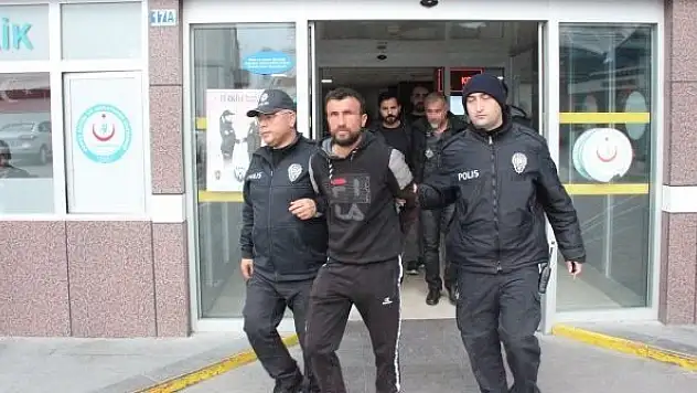 Eniştesiyle tartıştığı sırada ablasını silahla öldüren zanlı tutuklandı
