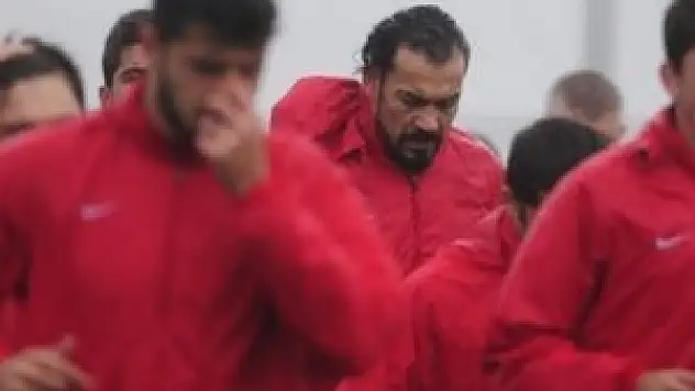 Servet takımının vazgeçilmezi oldu