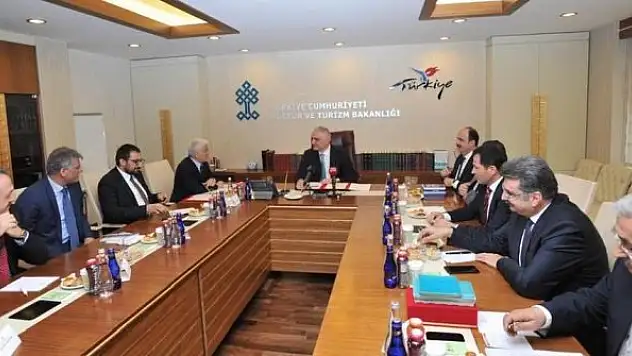 Kubbe-i Hadra'da restorasyon çalışması yapılıyor