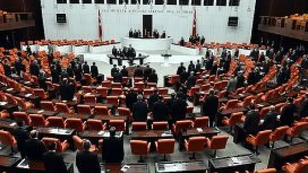Meclis 23 Nisan'a hazırlanıyor