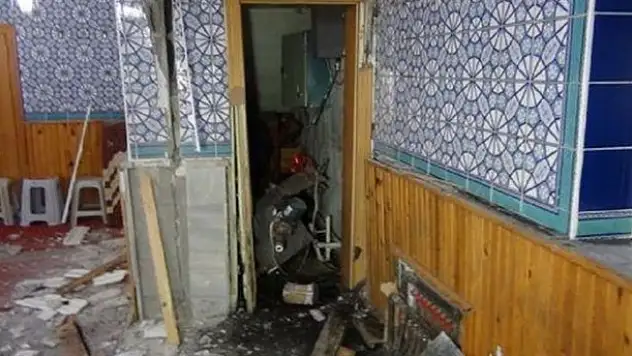 Camide su ısıtıcısı patladı: 1 ölü 3 yaralı