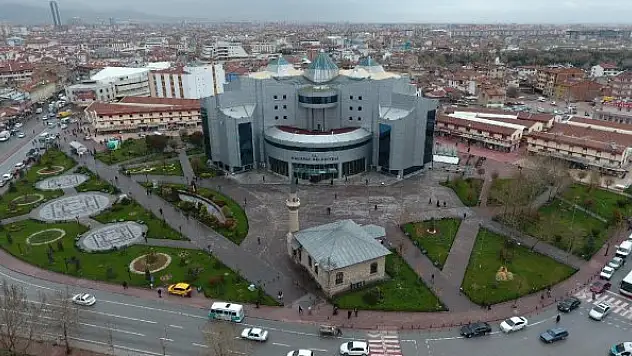 Karatay belediyesi, esnafları ilgilendiren önemli karar! Ertelendi