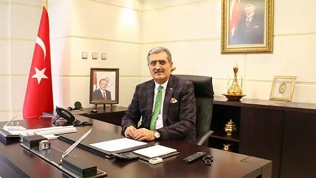 Konuk'tan çağrı: 'Salgını tarladan, ahırdan seradan uzak tutalım, gıdada sıkıntı yaşamayalım'