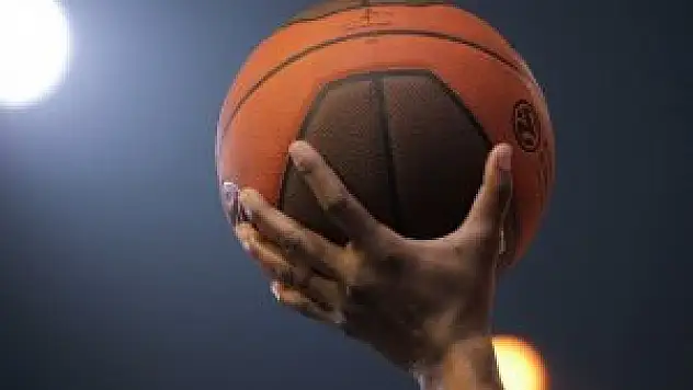 Sporseverler heyecanı basketbolda buldu