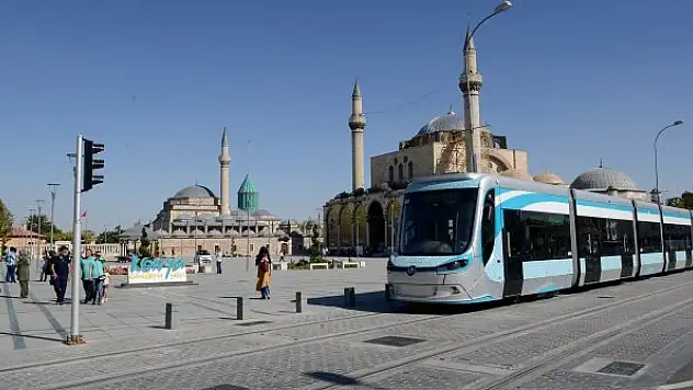 Konya'da sağlık çalışanlarına toplu ulaşım ücretsiz oldu