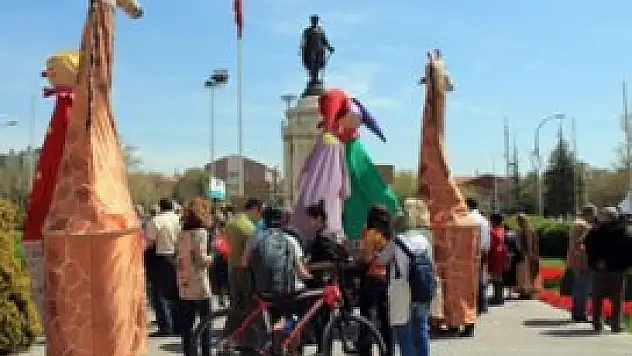 'Bin nefes bir ses' tiyatro festivali başladı