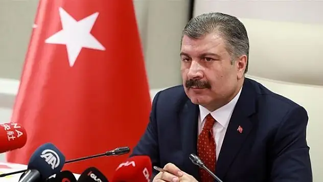 Sağlık Bakan Koca'nın saat 19.00'da açıklama yapacak