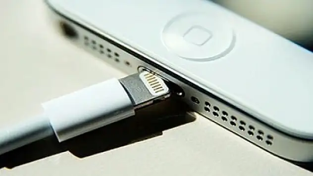 Telefonunu tüm gece şarjda bırakanlar dikkat