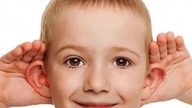 Kepçe kulak psikolojiyi bozuyor