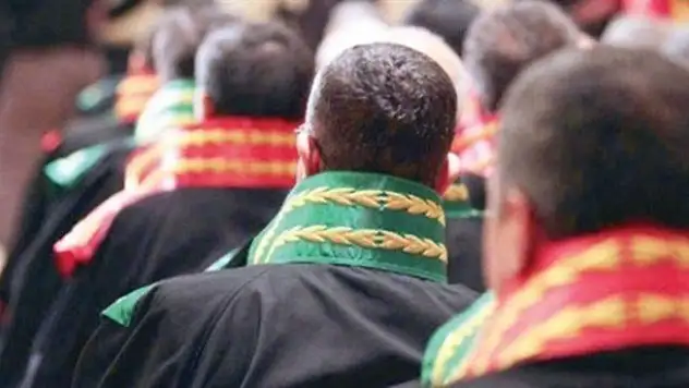 Yargıya da hırsızlıkla sızdılar