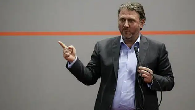 Yiğit Bulut'tan Merkez'e sert eleştiri!