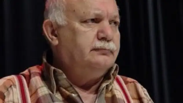 Ünlü sanatçı yaşamını yitirdi